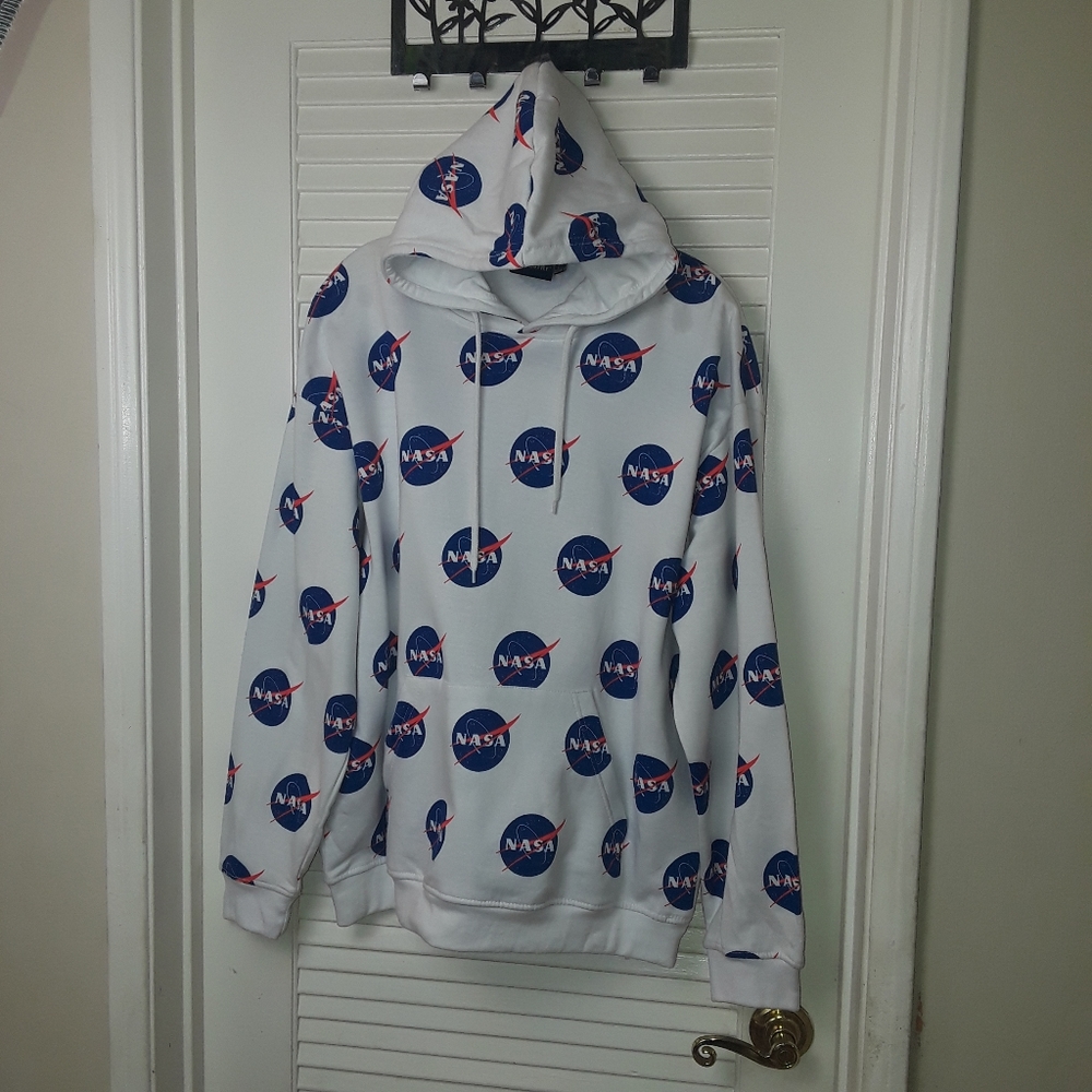 Chemistry Long Sleeve Kangaroo Pocket NASA LOGO Men’s NASA Hoodie Size L NEW